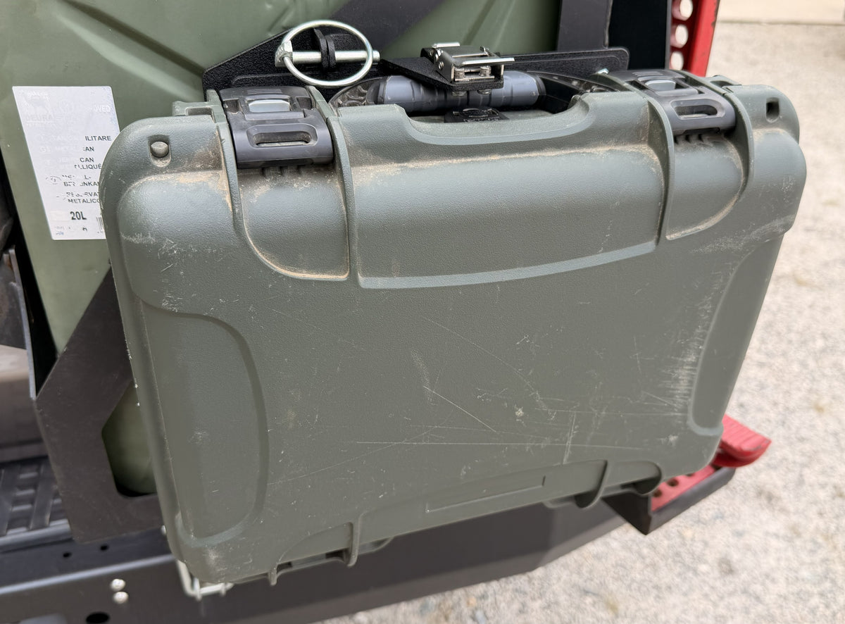 Small Hard Case Quick-Release Mount