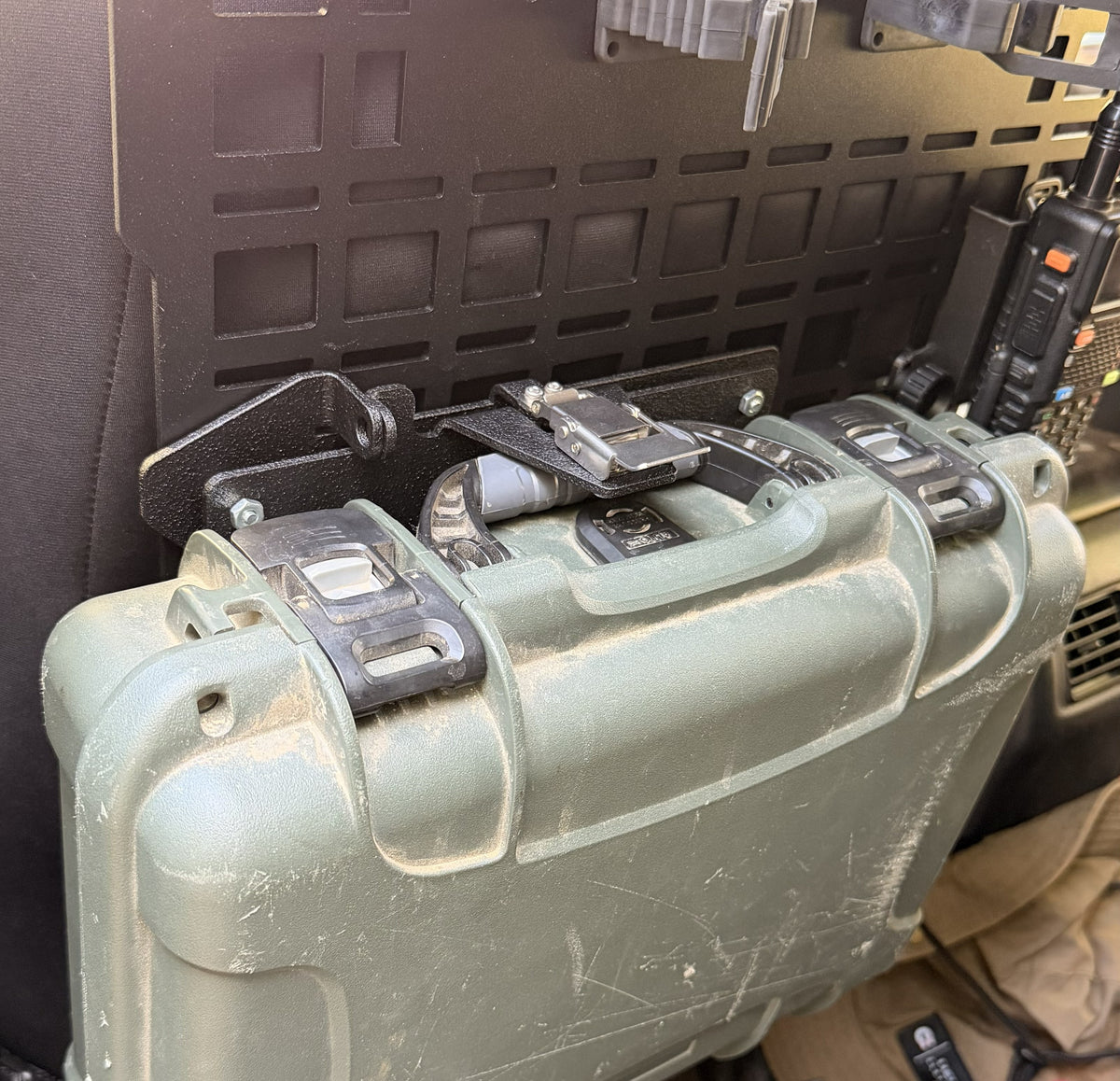 Small Hard Case Quick-Release Mount