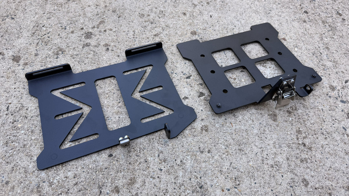 Small Hard Case Quick-Release Mount