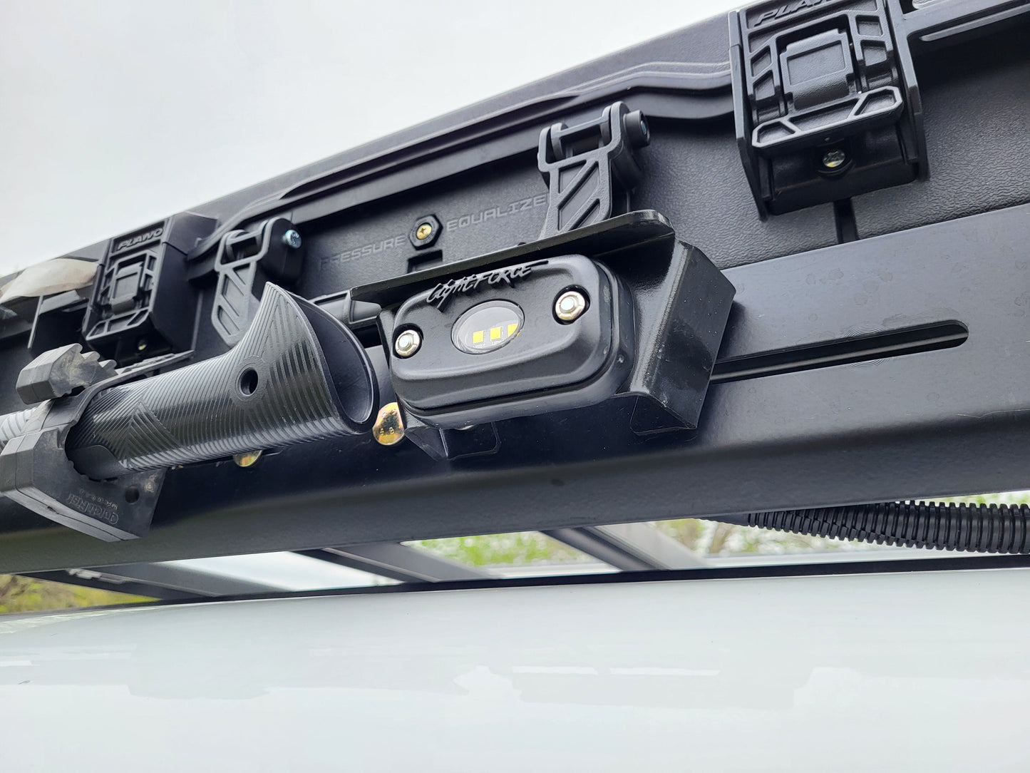 Grab Handle Pair for Roof Racks - Universal